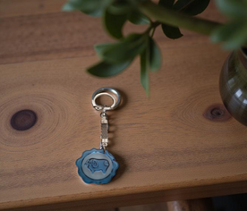 Llaveros artesanales de resina – Animales del Zodiaco Chino | Amuletos energéticos por elemento