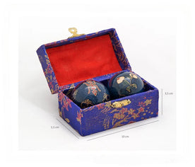 Bolas Yin Yang chinas con medidas de 10 x 5,5 cm en caja