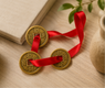 Moneda china dorada Feng Shui de 2 cm con abertura cuadrada, símbolo tradicional de prosperidad y buena fortuna